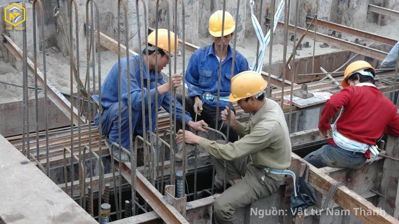 Giá một số vật liệu khai thác như cát, đá, đất đắp có xu hướng tăng mạnh trong những tháng gần đây.